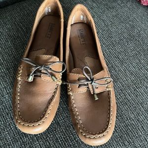 BORN Brown Leather Boat Shoes Driving Moccasins - 7.5